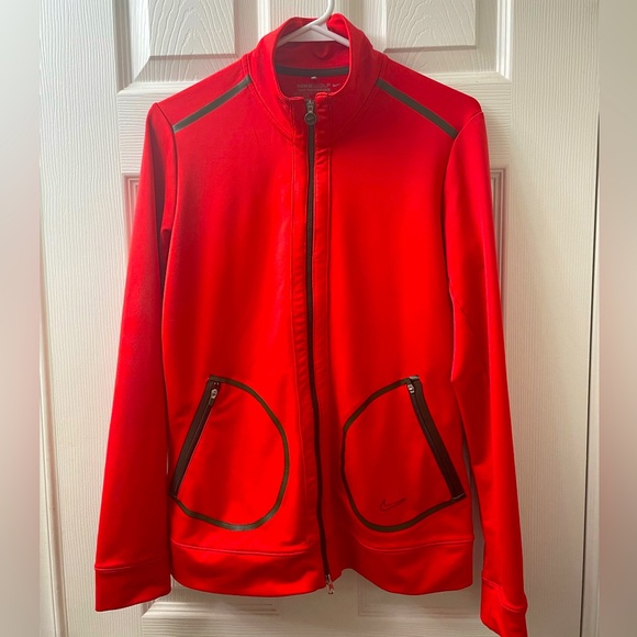 Nike Women’s Size M Zip-Up Sweatshirt - Picture 1 of 4